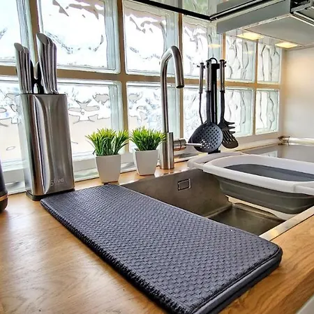 Casa Fiona - - Cozy Pool Apartment *